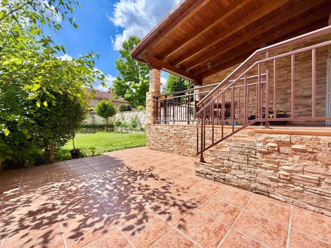 Terrasse von Wohnung zum Verkauf in Alcalá de Henares mit Klimaanlage, Heizung und Parkett