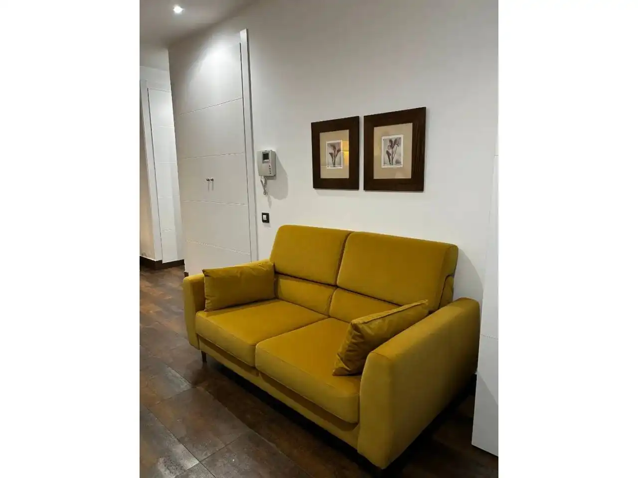 Living room of Study for sale in L'Hospitalet de Llobregat  with Air Conditioner, Heating and Parquet flooring