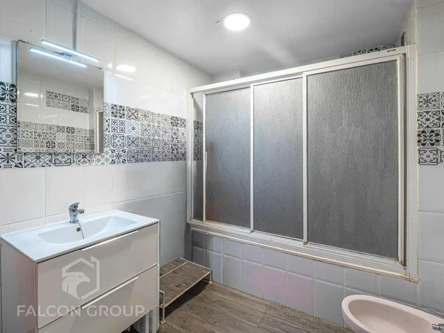 Baño de Piso en venta en Vilanova i la Geltrú con Aire acondicionado, Trastero y Balcón