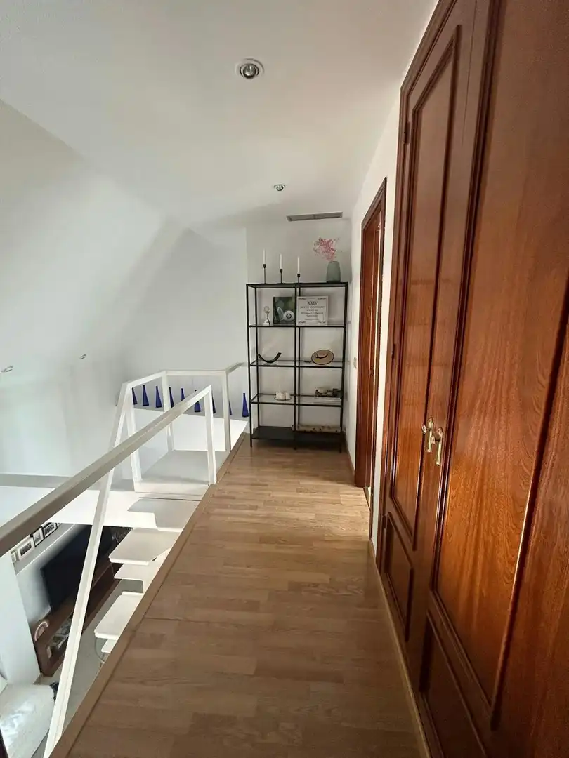 Wohnung zur Miete in Madrid mit Klimaanlage, Heizung und Privatgarten