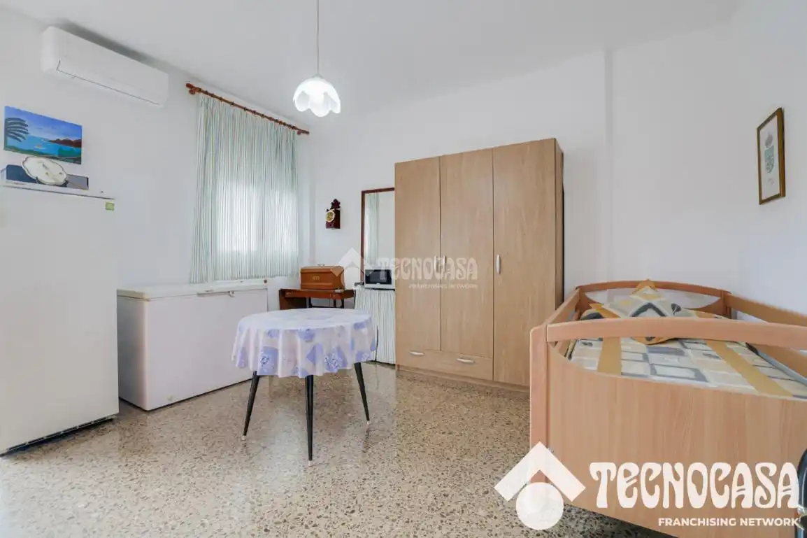 Bedroom of Flat for sale in Sant Boi de Llobregat  with Air Conditioner, Heating and Terrace