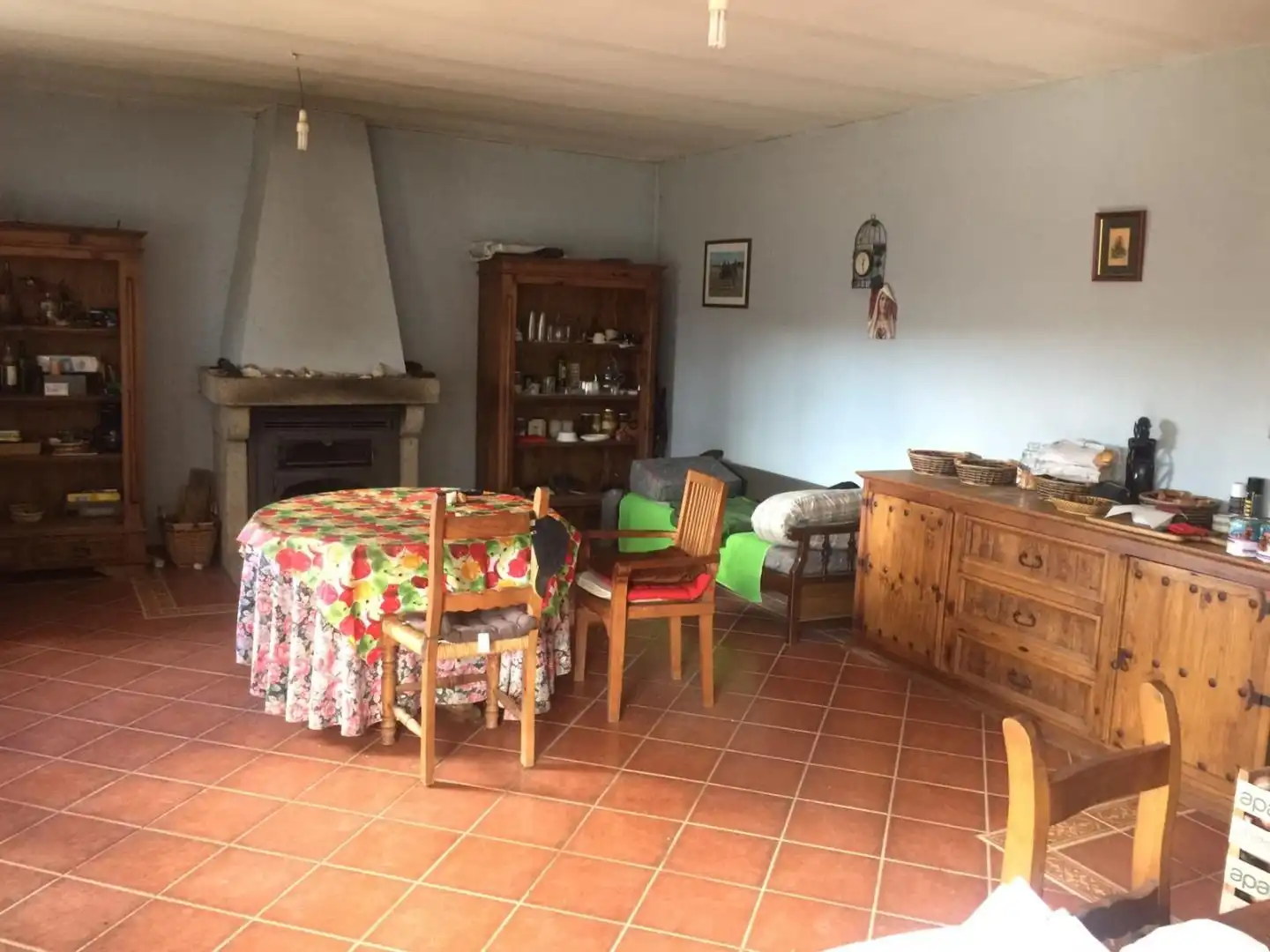 Esszimmer von Grundstücke zum Verkauf in Tolbaños