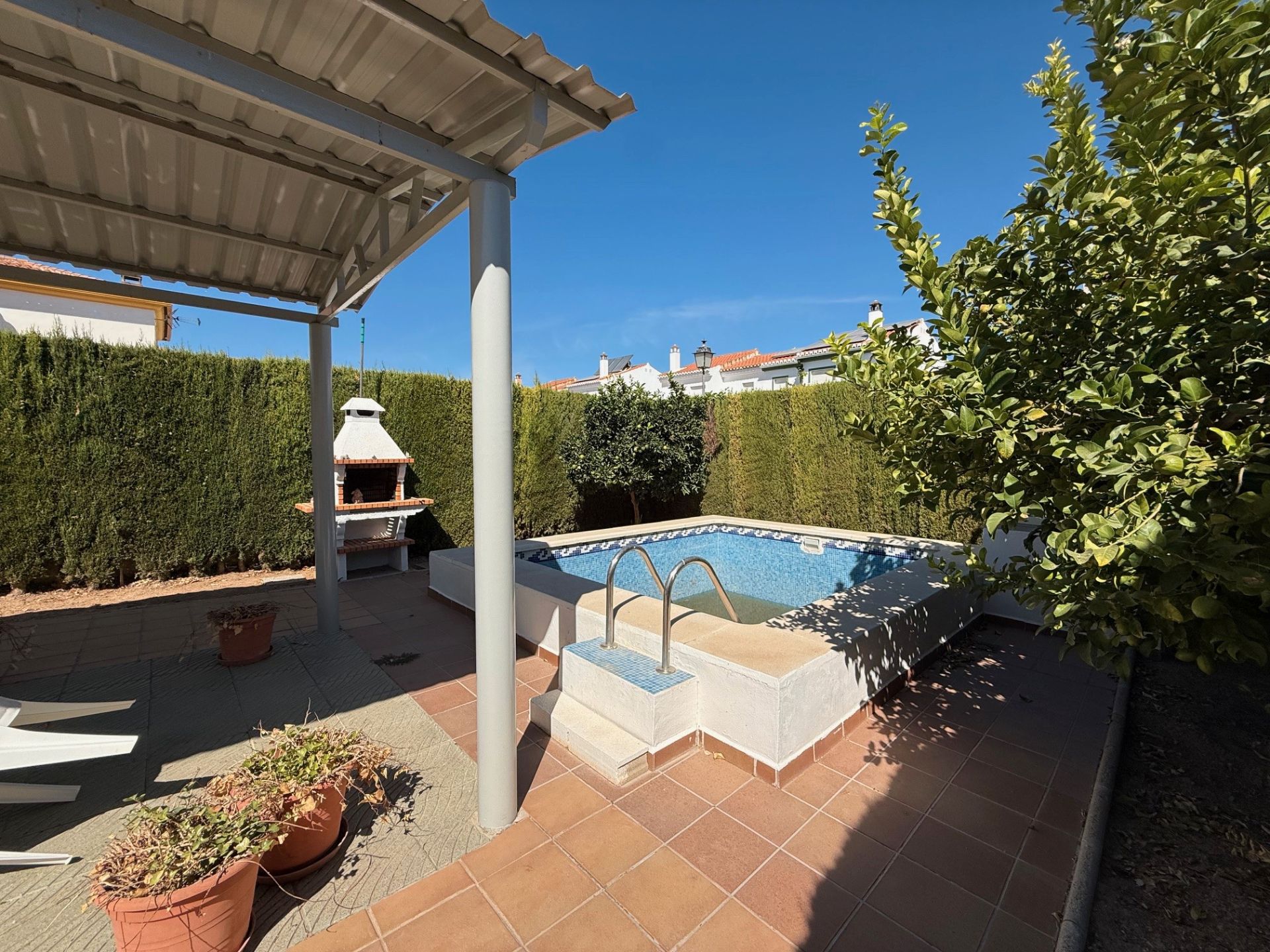 Piscina de Casa o xalet en venda en Láchar amb Jardí privat, Terrassa i Piscina