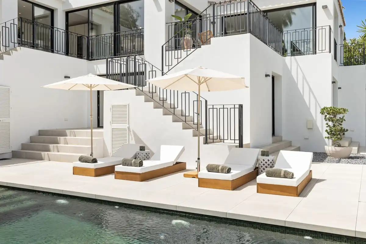 Terrace of Houses for sale in Nueva Andalucía
