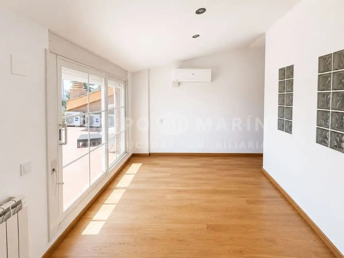 Sala de estar de Dúplex en venta en Sant Andreu de Llavaneres con Aire acondicionado, Terraza y Trastero