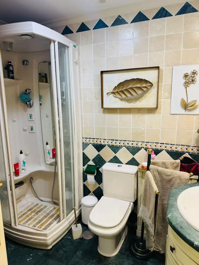 Badezimmer von Dachboden zum Verkauf in Córdoba mit Abstellraum, Möbliert und Gemeinschaftspool