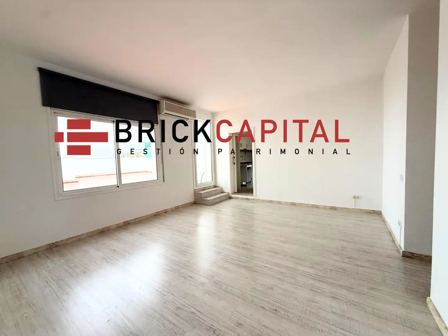 Ático en venta en Barcelona con Calefacción, Parquet y Terraza