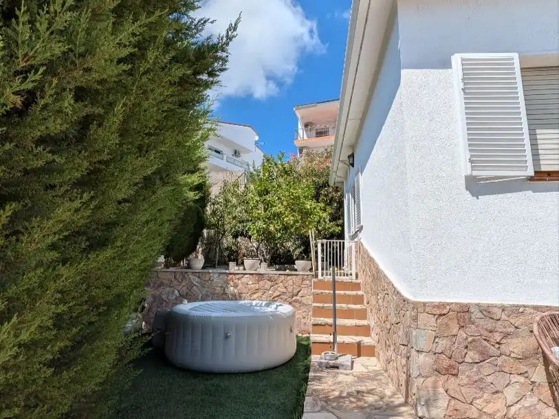 Casa amb jardí en venda a Carrer Ronda de Garbi 26, imagen 32