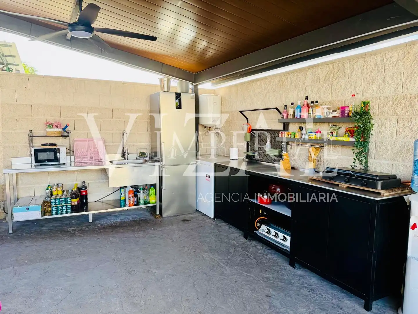 Cuina de Casa o xalet en venda en Hormigos amb Aire condicionat, Calefacció i Jardí privat