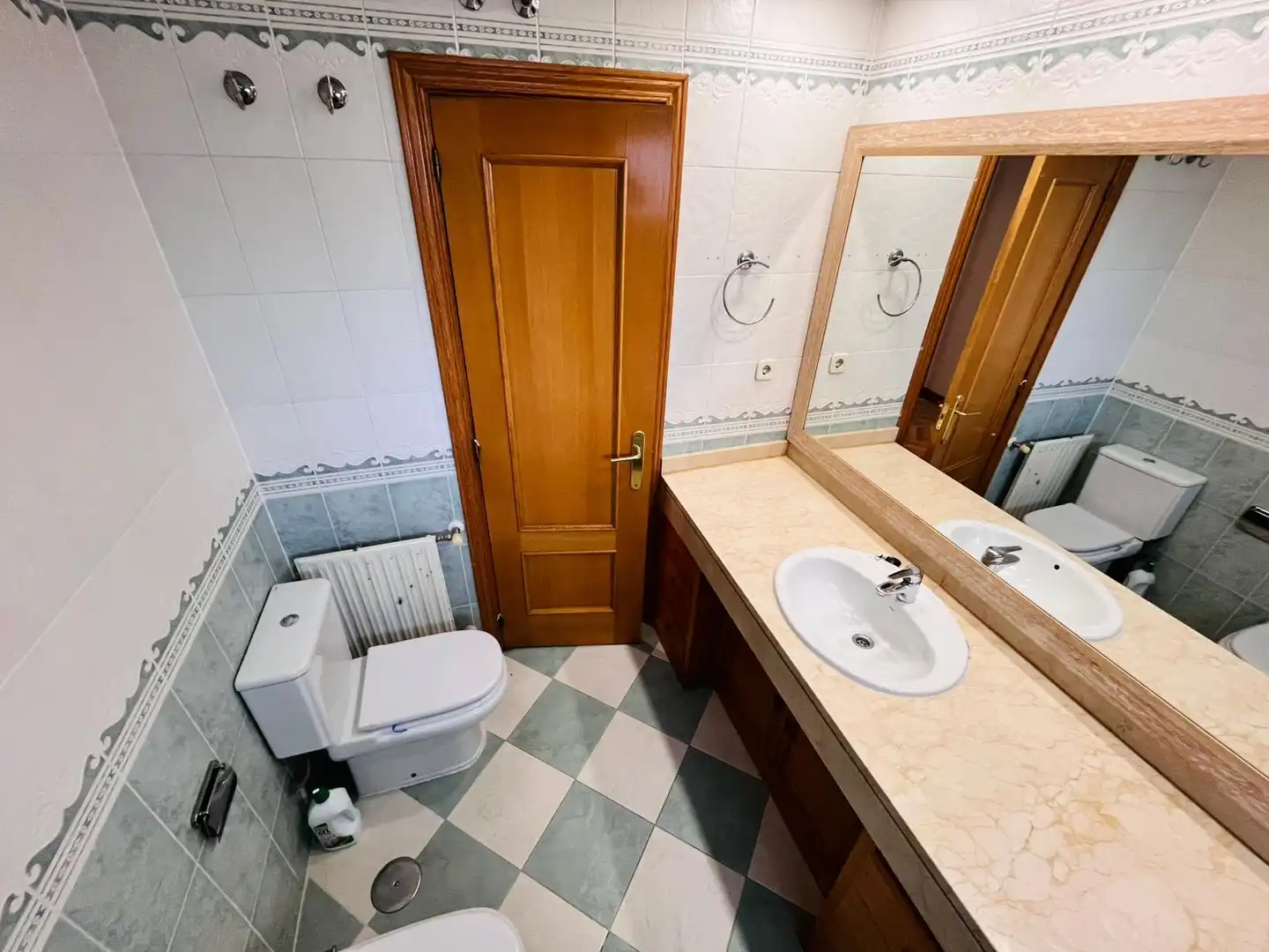 Badezimmer von Wohnung zur untervermieten in Majadahonda mit Terrasse, Möbliert und Waschmaschine