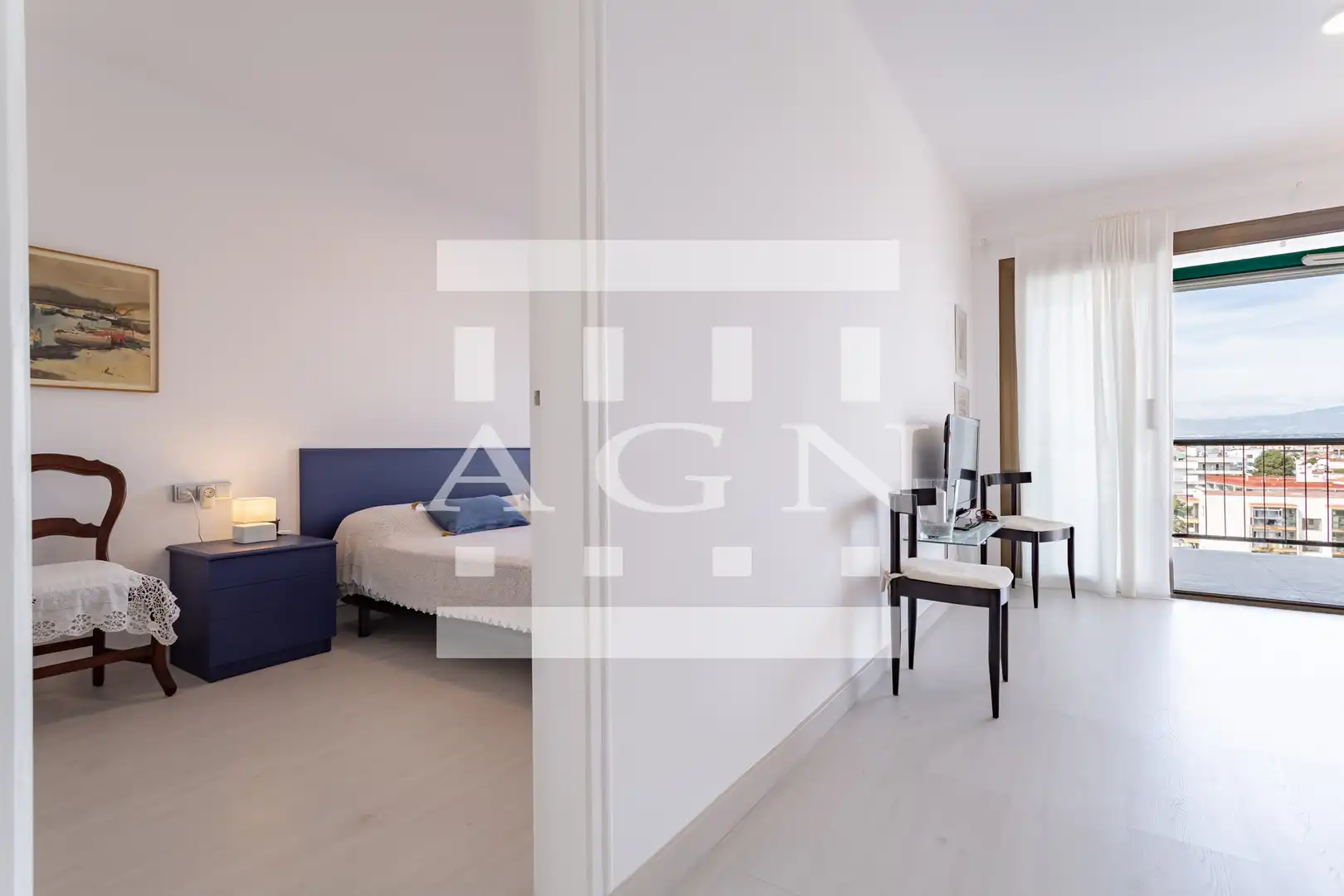Schlafzimmer von Wohnung zum Verkauf in Salou mit Klimaanlage, Heizung und Terrasse