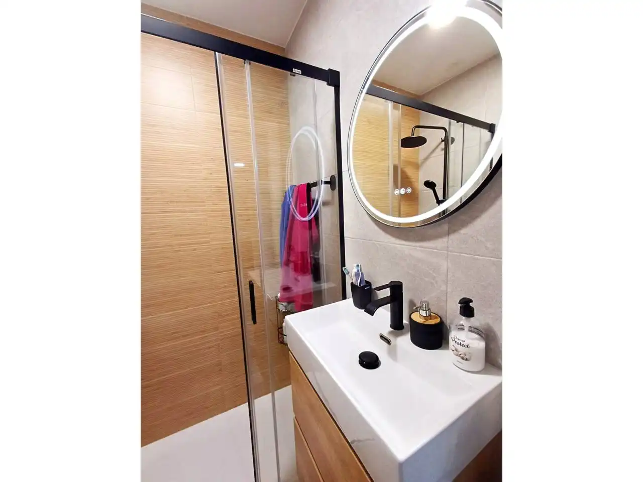 Baño de Piso en venta en Gibraleón con Trastero y Piscina comunitaria