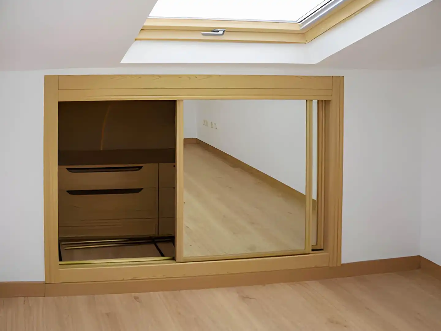 Habitación de Dúplex en venta en Valdeolmos-Alalpardo