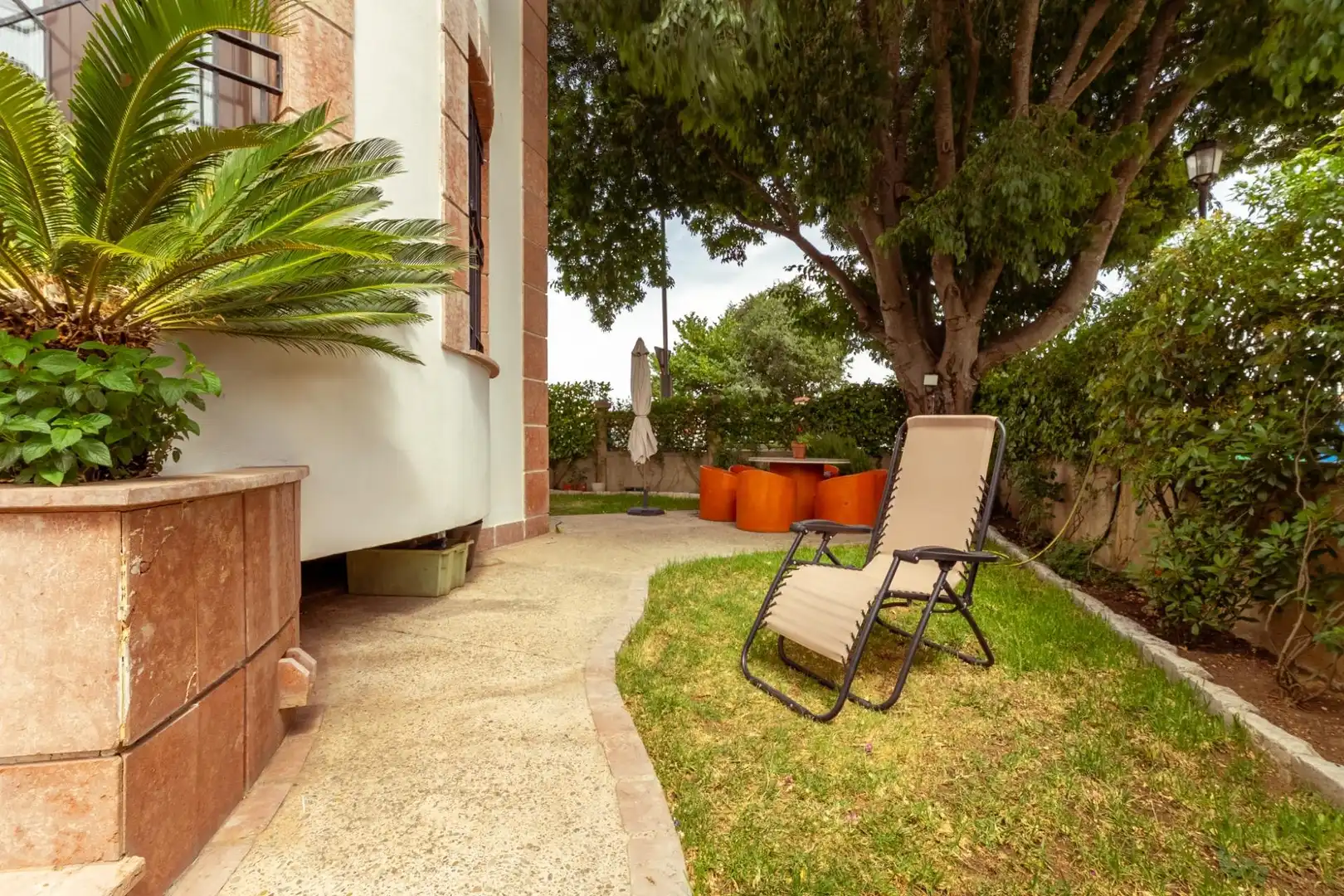 Terrassa de Casa adosada en venda en Ronda amb Aire condicionat, Calefacció i Jardí privat