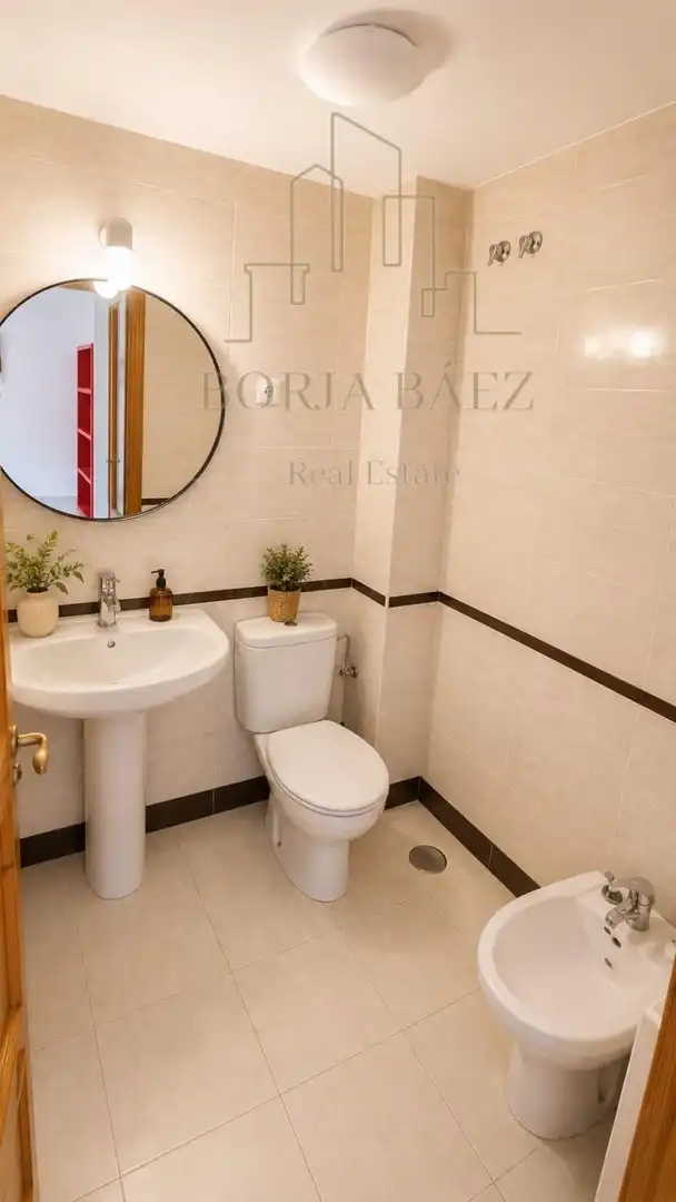 Bathroom of Flat for sale in Vélez-Málaga