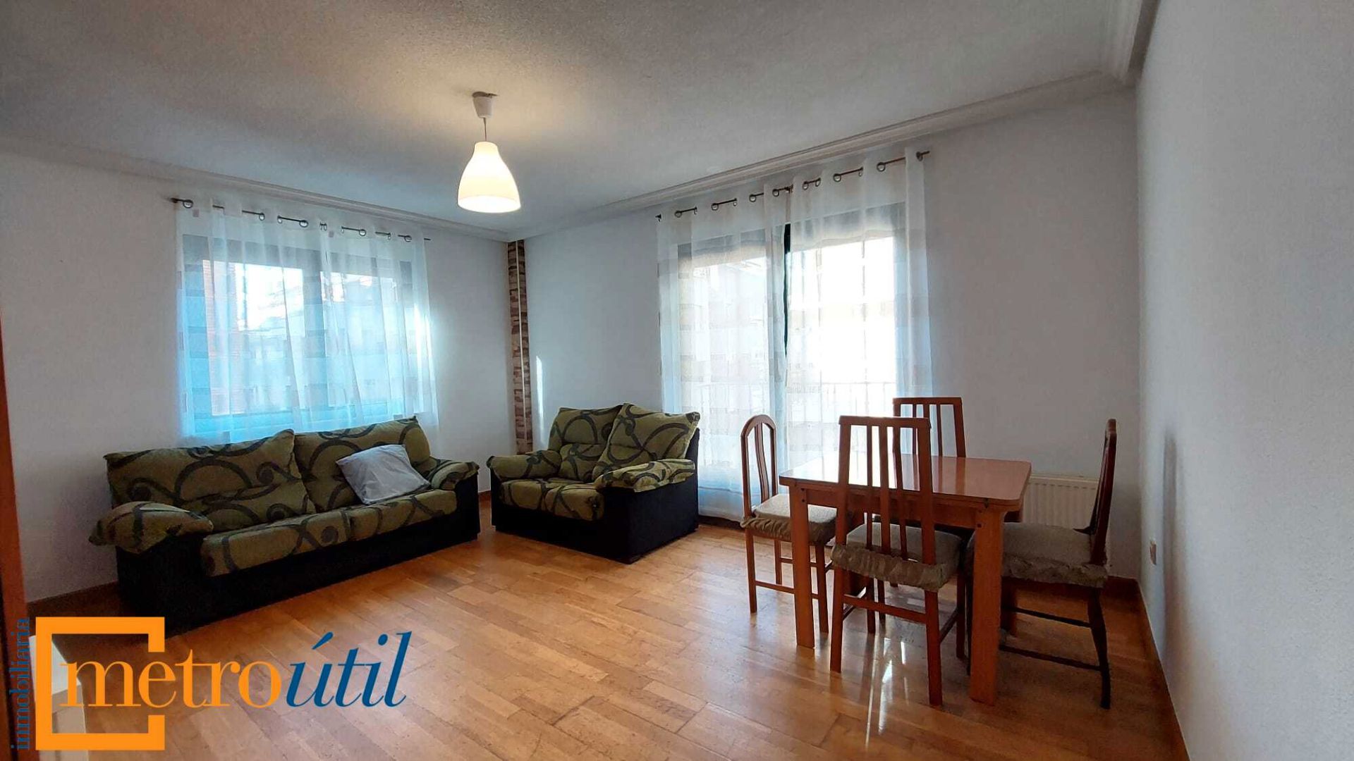 Schlafzimmer von Wohnung zur Miete in Salamanca Capital mit Heizung, Parkett und Möbliert