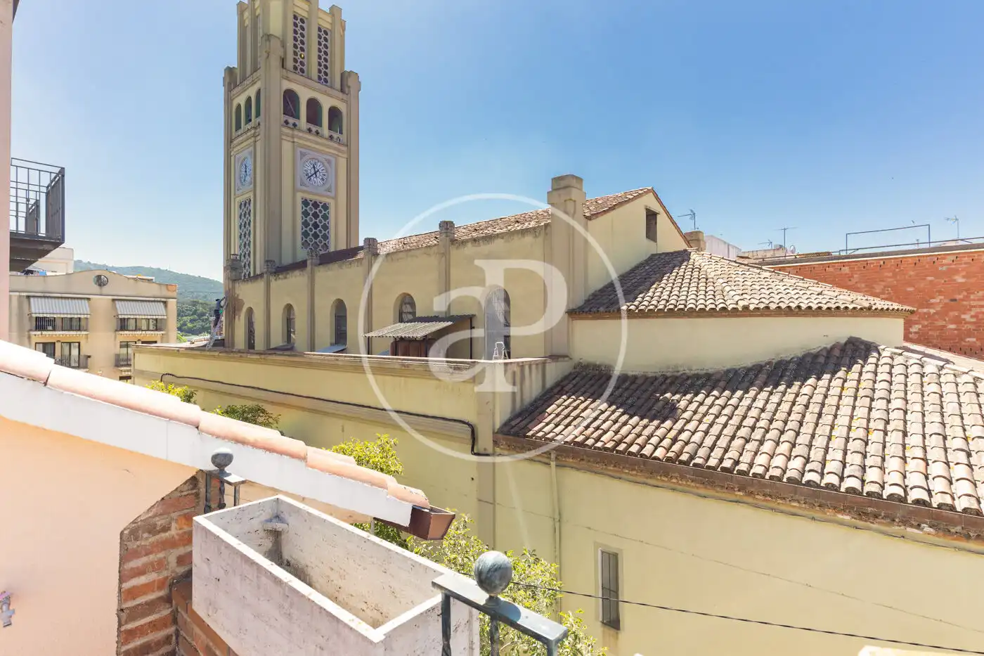 Exterior view of Houses for sale in Montcada i Reixac  with Air Conditioner, Heating and Terrace
