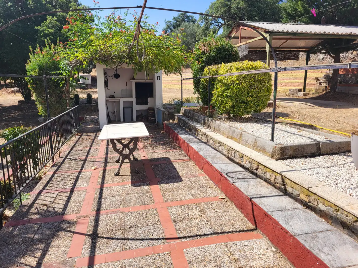 Jardí de Casa o xalet en venda en Cáceres amb Aire condicionat, Calefacció i Jardí privat