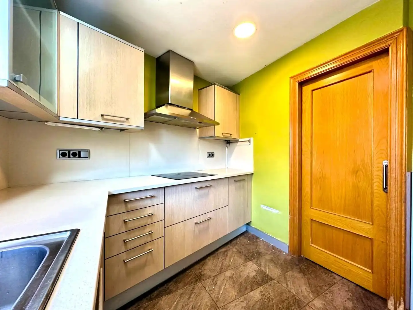 Cocina de Casa o chalet en venta en Granollers con Aire acondicionado, Calefacción y Jardín privado