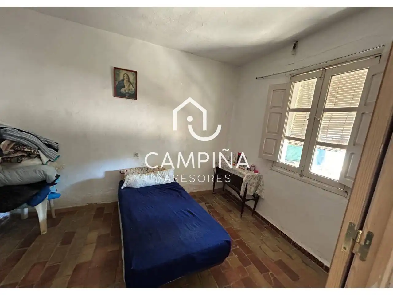 Casa en venda a Calle Virgen del Rocío, imagen 3