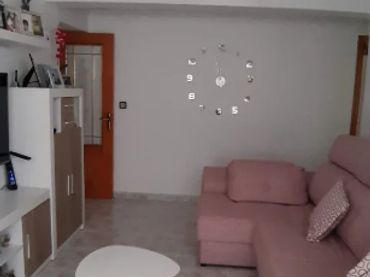 Pis amb balcó en venda a Centro Ciudad