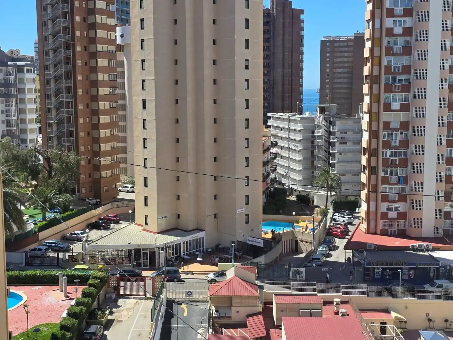 Appartamento con piscina in vendita a Calle LONDRES, imagen 3