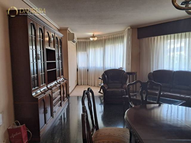 Piso en Venta en de les Arts Gràfiques en Exposició