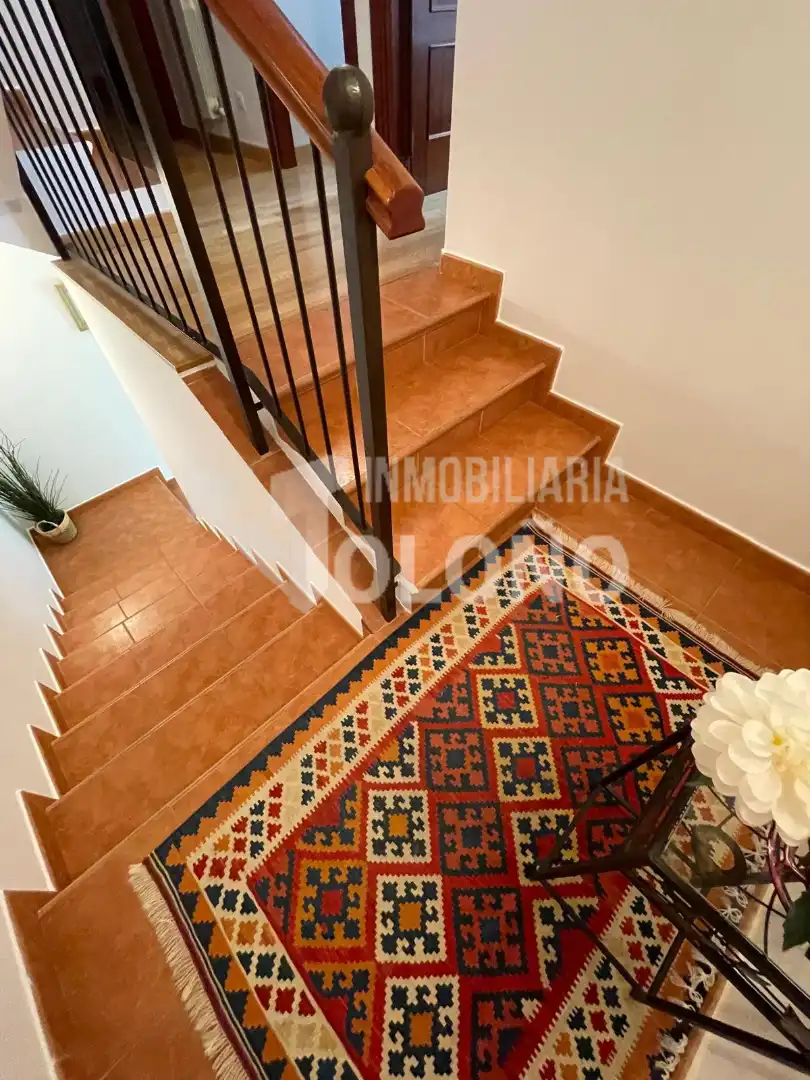 Casa o chalet en venta en Anguciana con Calefacción, Jardín privado y Parquet