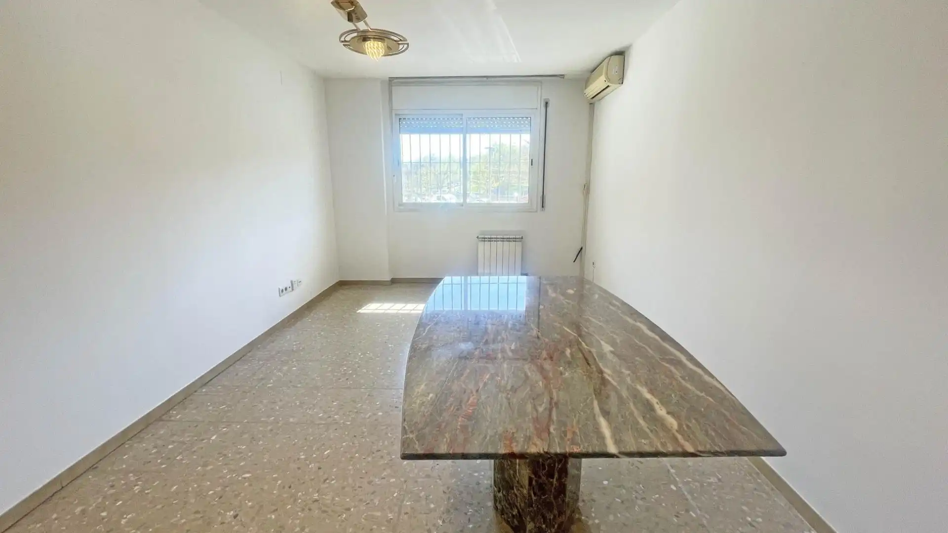 Bajo en venta en Ponent, imagen 2