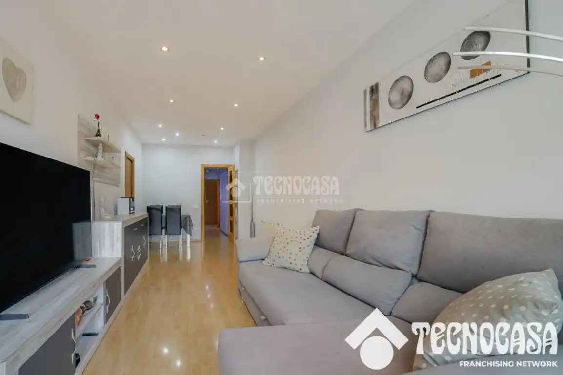 Sala d'estar de Pis en venda en Barcelona amb Aire condicionat, Calefacció i Parquet