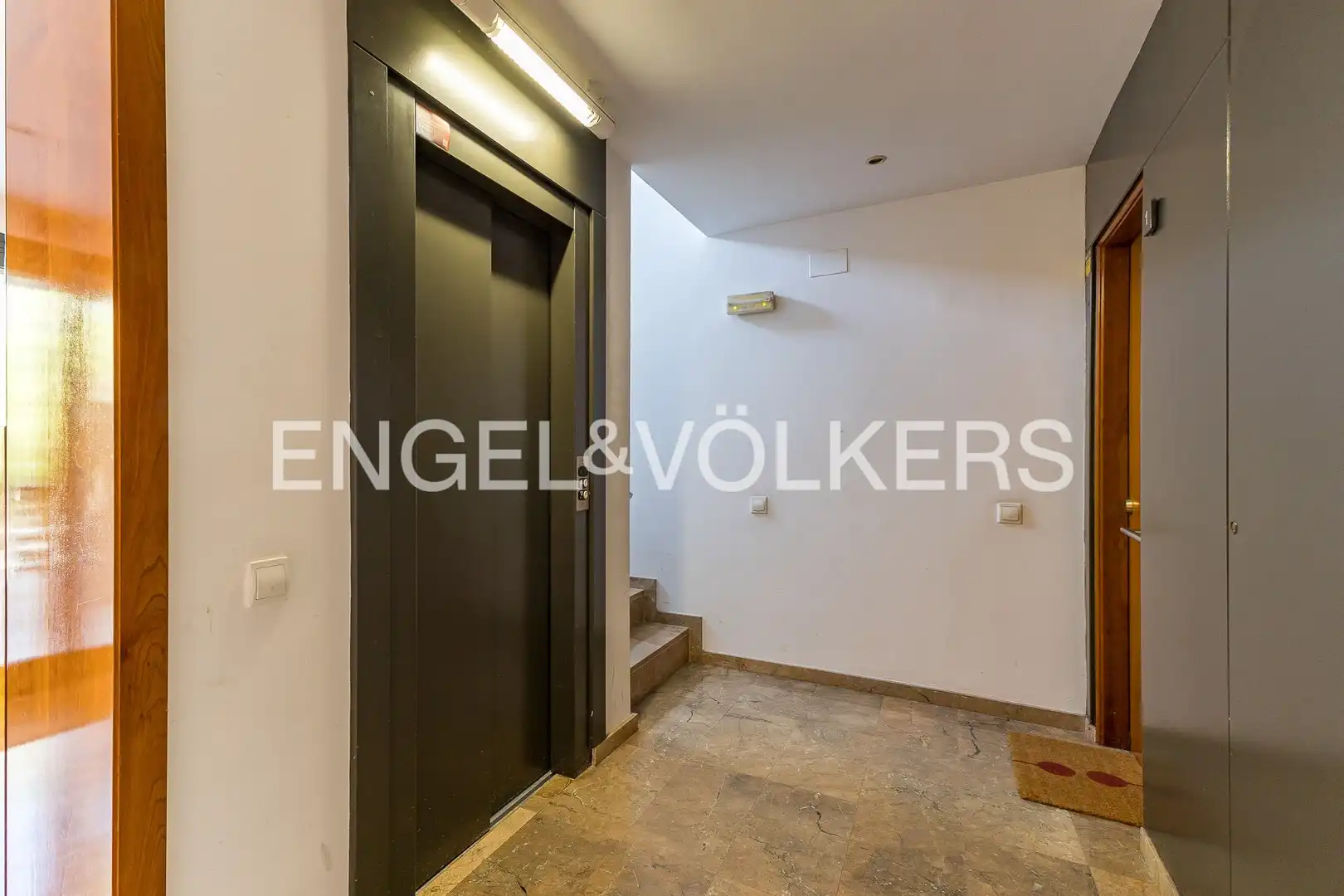 Flat for sale in Gavà  with Air Conditioner, Heating and Parquet flooring