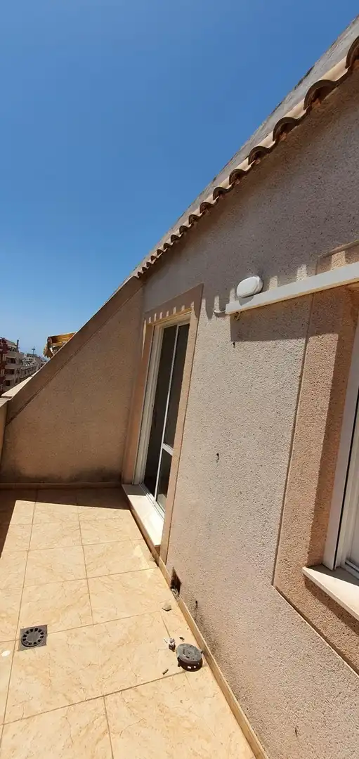 Penthouse with pool for sale in Centro