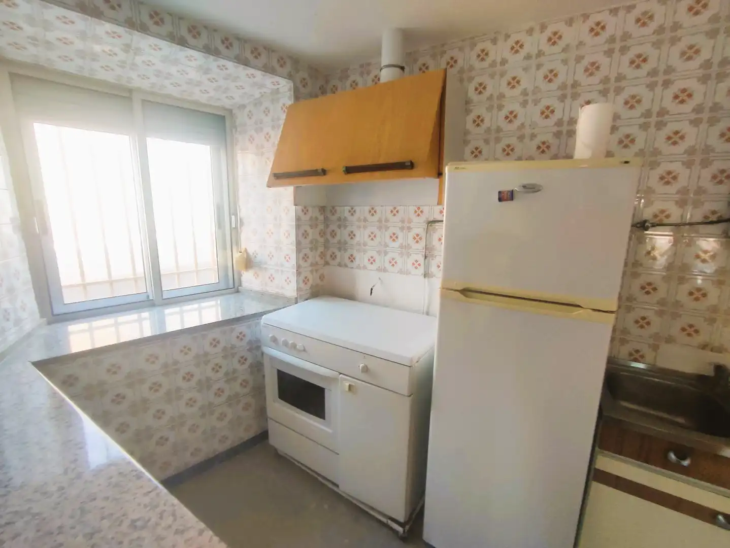 Cuina de Casa o xalet en venda en Carpio amb Calefacció, Traster i Moblat
