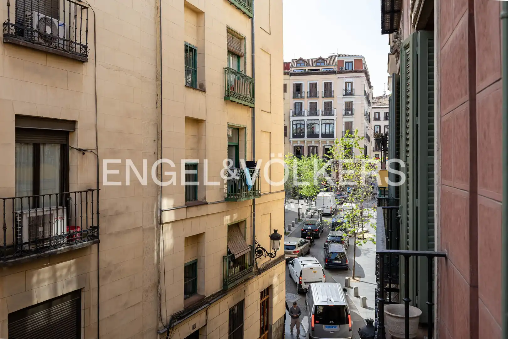 Vista exterior de Piso en venta en Madrid con Aire acondicionado, Calefacción y Trastero