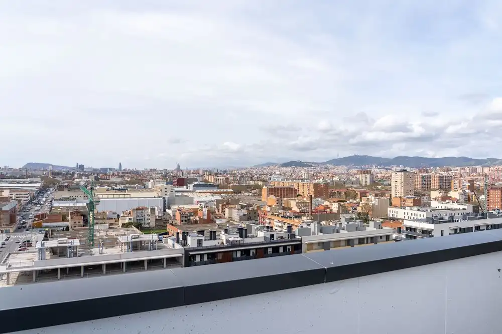 Außenansicht von Wohnung zum Verkauf in Badalona mit Heizung und Terrasse