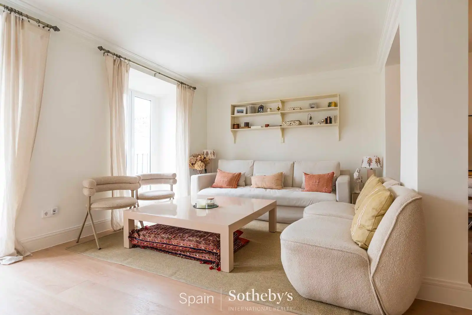 Wohnzimmer von Wohnungen zum Verkauf in Madrid mit Klimaanlage, Heizung und Terrasse