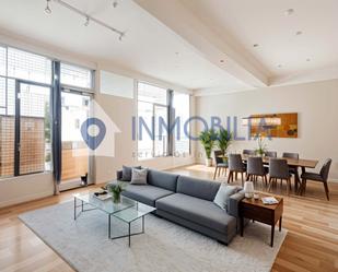 Exterior view of Premises for sale in  Madrid Capital  with Heating