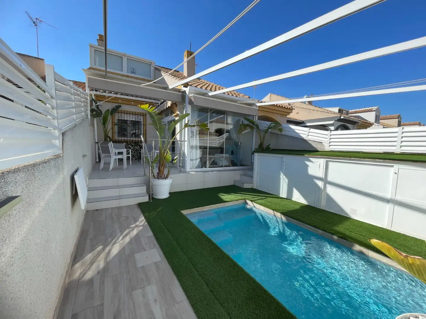 Casa adosada en venta en Torre de la Horadada
