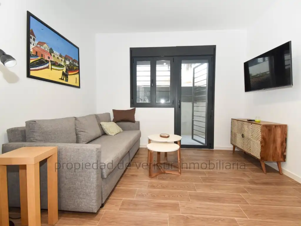 Wohnzimmer von Erdgeschoss zur Miete in Águilas mit Möbliert, Ofen und Waschmaschine