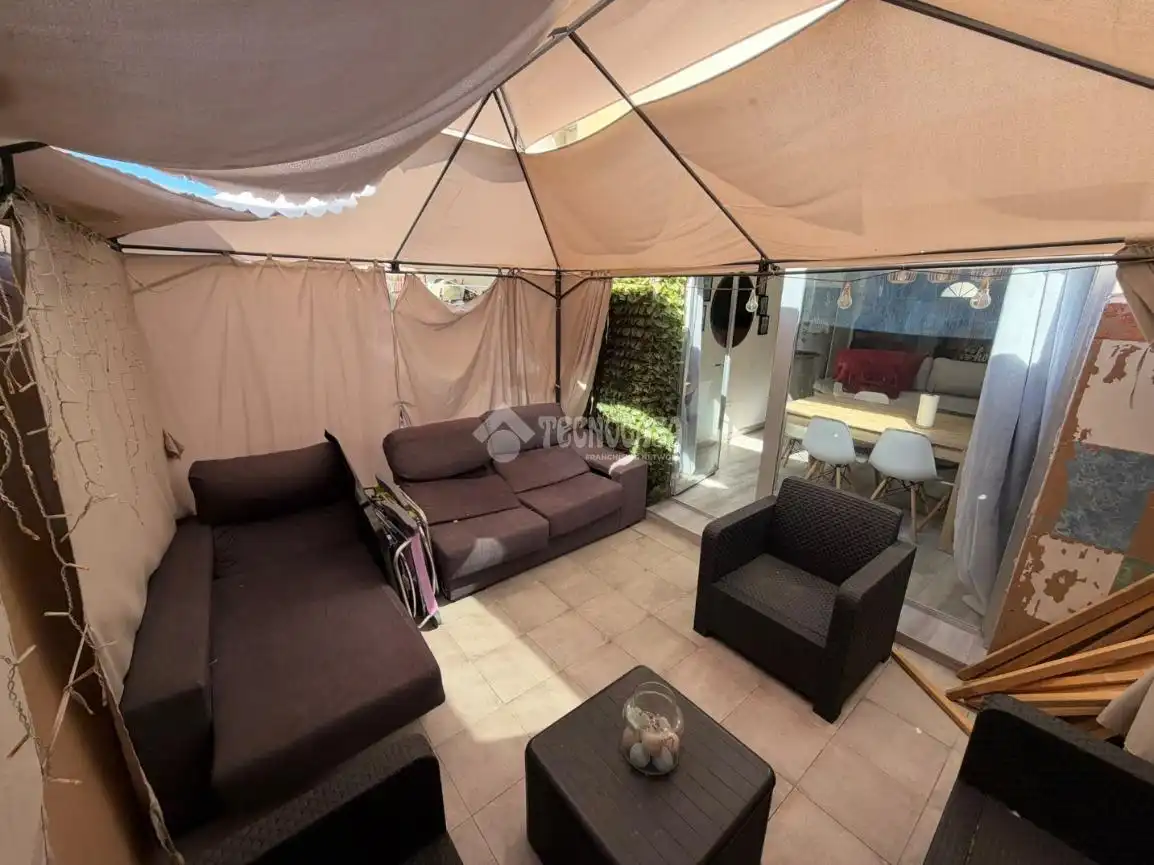 Terrace of Country homes for sale in Cerro de Reyes