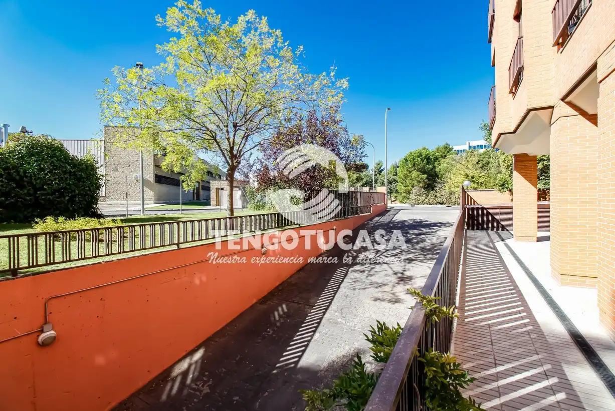 Piso en venta en Calle de Belfast, Rejas