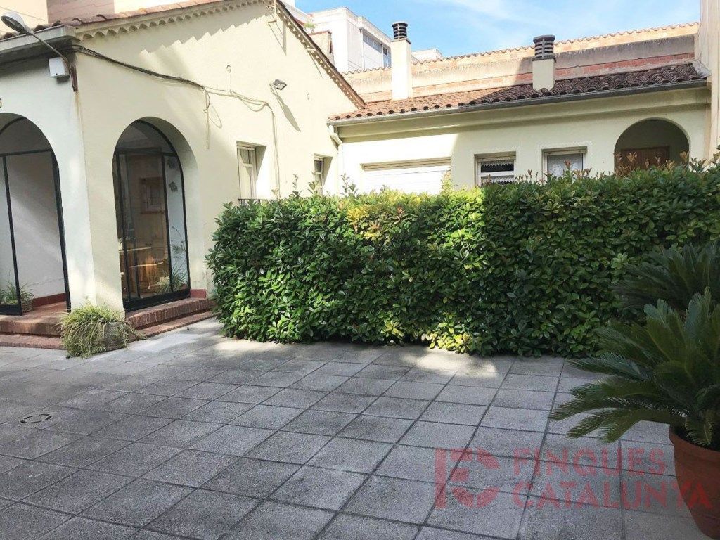 Casa o xalet en venda a Eixample Sud – Migdia