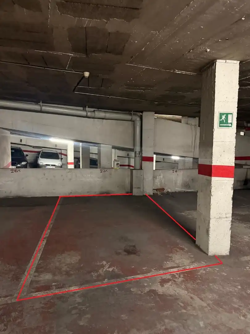 Aparcament de Garatge en venda en Terrassa