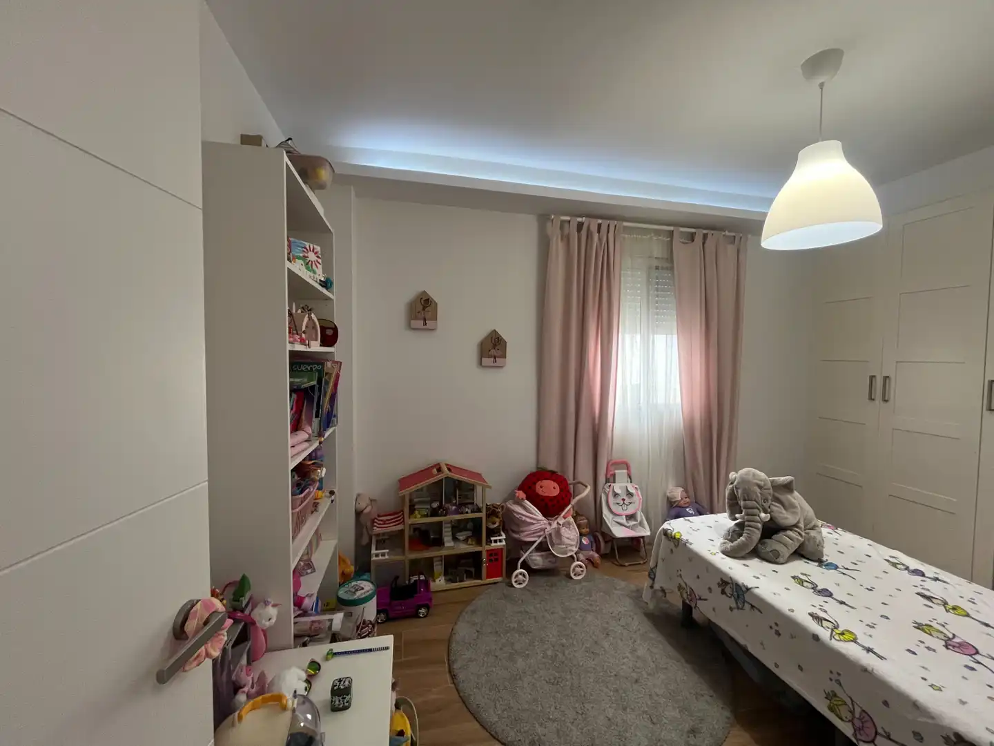 Piso en venta en Sagunto / Sagunt con Parquet, Amueblado y Horno