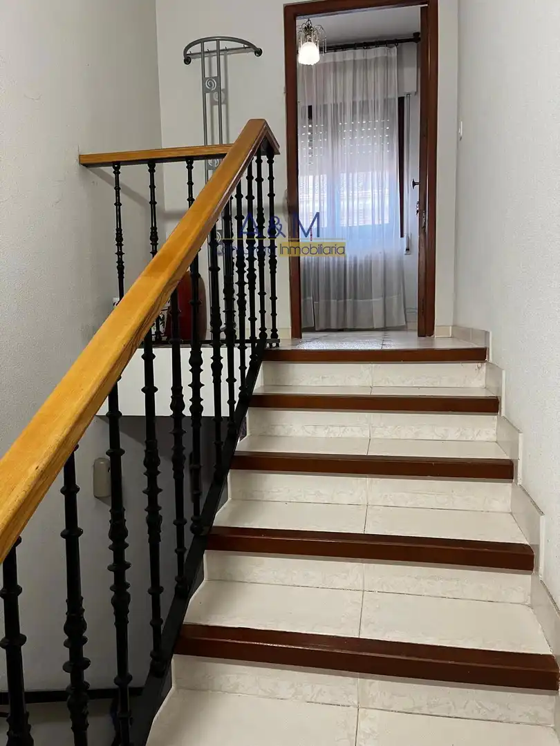 Wohnung zum Verkauf in Nava del Rey mit Heizung und Abstellraum