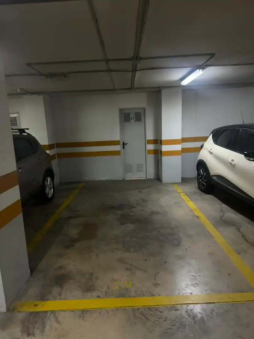 Parking de Piso en venta en Melilla con Aire acondicionado, Calefacción y Terraza