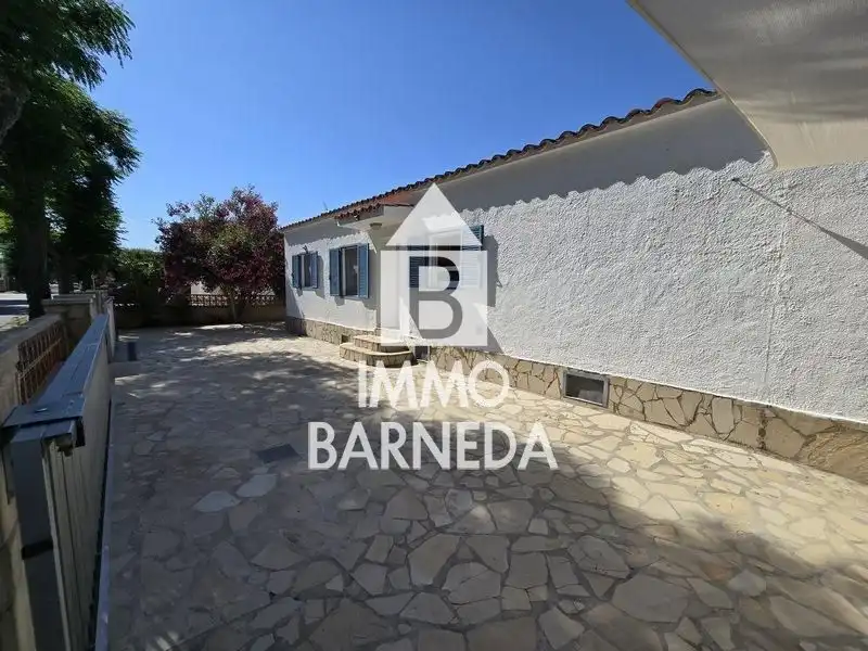 Jardí de Casa o xalet en venda en Empuriabrava amb Aire condicionat, Calefacció i Jardí privat