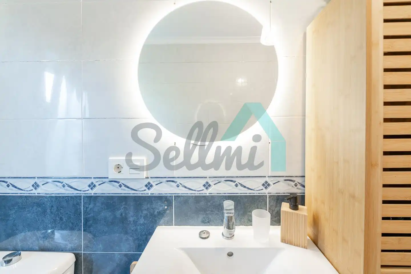Baño de Casa o chalet de alquiler en Valdés - Luarca con Jardín privado, Terraza y Amueblado