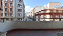 Vista exterior de Pis en venda en Bilbao  amb Calefacció i Terrassa