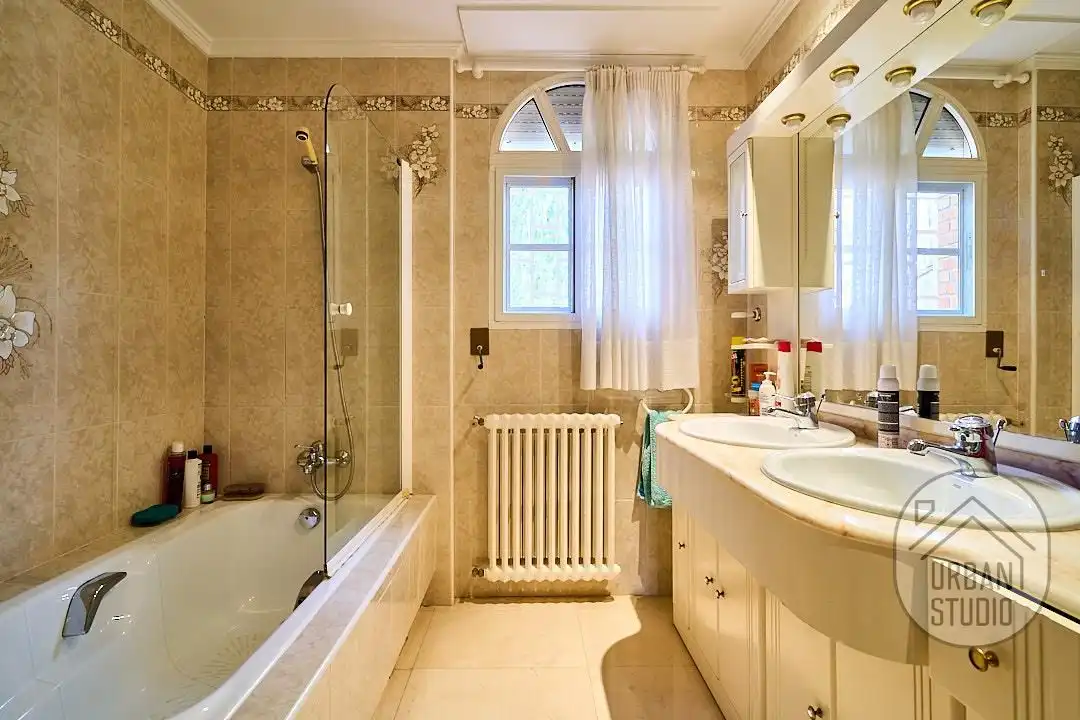 Bathroom of Houses for sale in San Vicente del Raspeig / Sant Vicent del Raspeig  with Heating, Private garden and Terrace